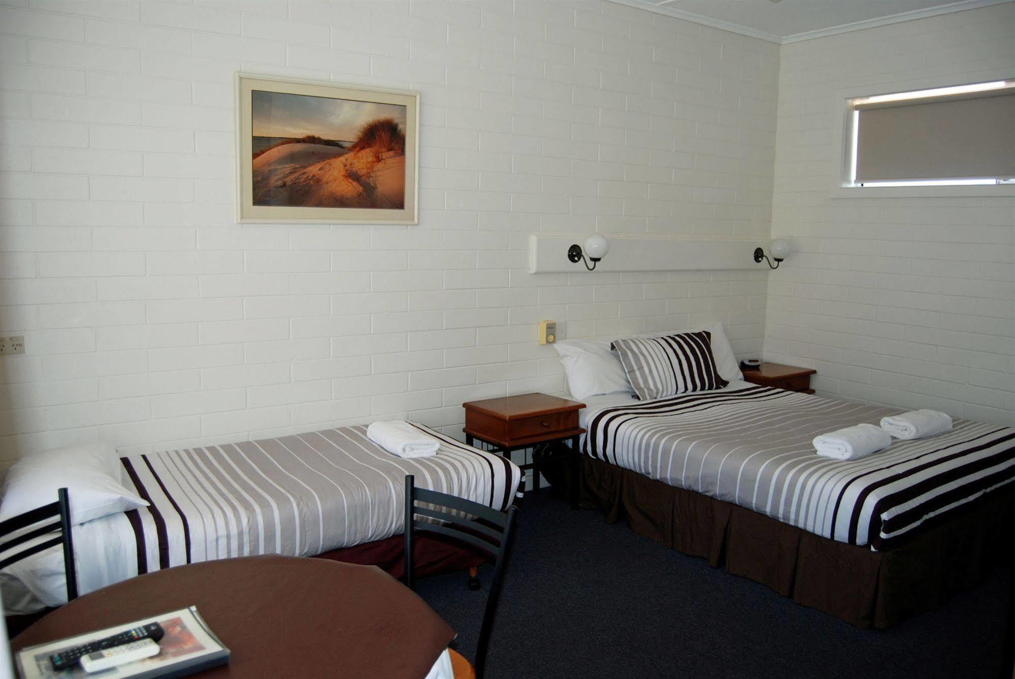 Guichen Bay Motel Robe Esterno foto